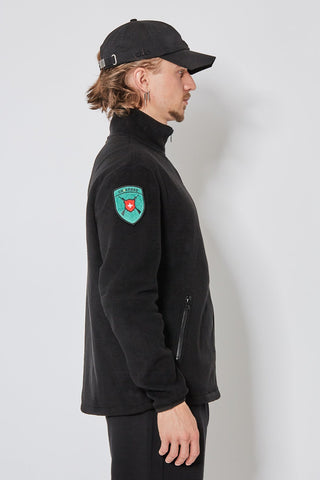 CH+ARMED Infanterie Fleece Seitenansicht rechts, Polyesterjacke mit Badge und Stick Details.