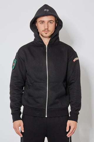 Schwarzer CH+ARMED MP Zip Hoodie aus Baumwolle mit Stickerei, Suisse Badge und personalisiertem Zipper – Vorderansicht.