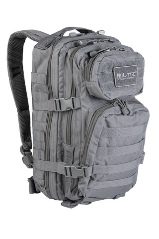 Kompakter taktischer Militärrucksack 20L aus robustem 100% Polyester 600D mit PVC-Beschichtung, EVA-gepolstertem Rücken und ergonomischen Schultergurten, Molle-System, mehreren Reissverschlussfächern und Organizer-Fronttasche – leichter Einsatzrucksack für Outdoor, Alltag und taktische Anwendungen.